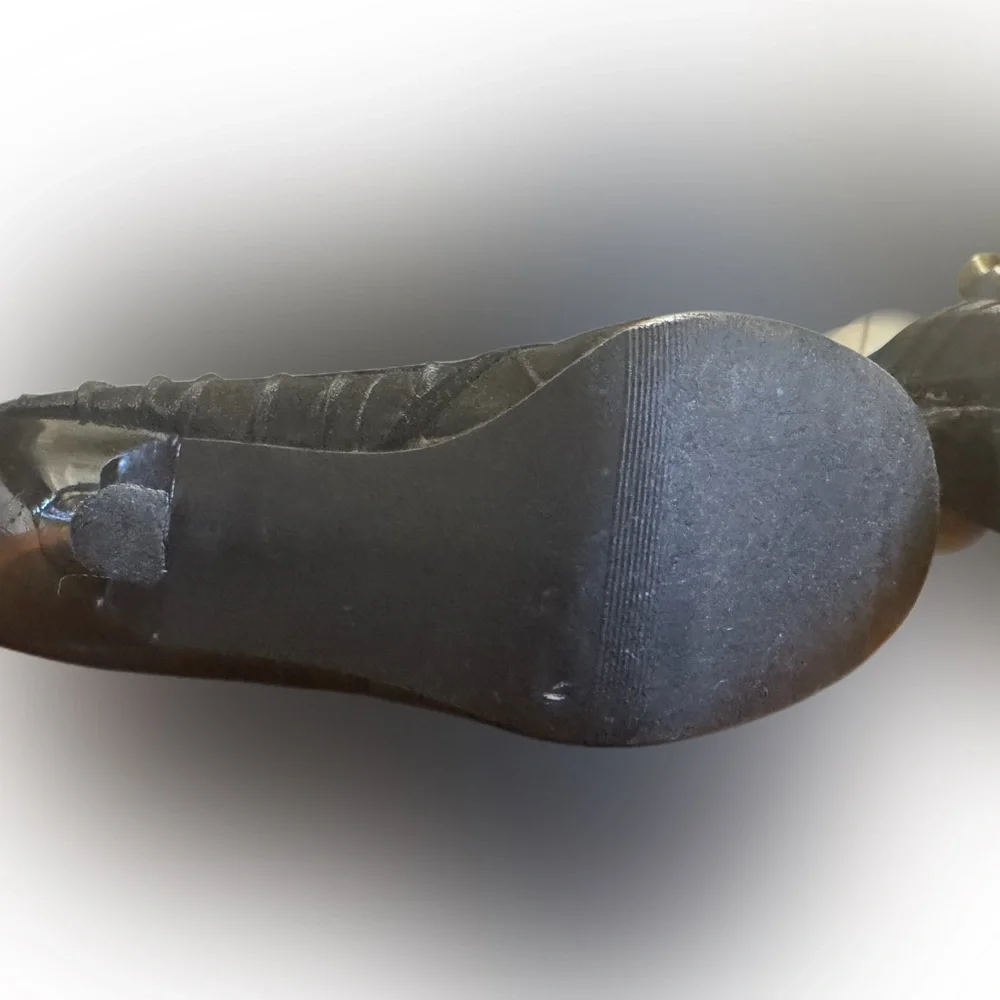 Rue21 Black Ruffled Flats - Picture 5 of 6